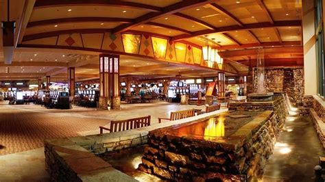  meskwaki bingo casino hotel 305th street tama ia